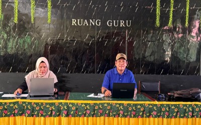 Pengawas Madrasah Lakukan Pembinaan  EMIS GTK dan MAGIS di MAN 1 Bengkulu Utara